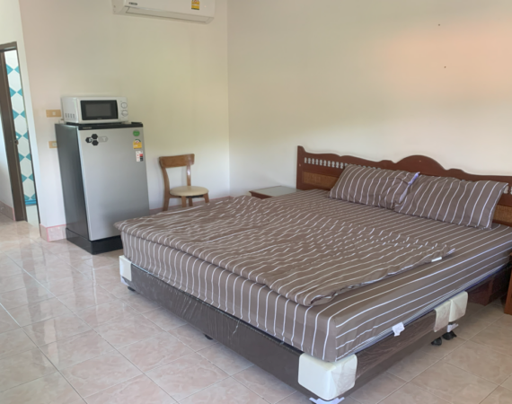 bestin karon 2 room rent close to Karon beach