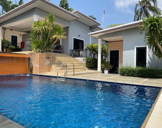 rent apartment nai harn with pool