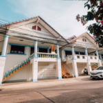 house for rent in Karon close to beach